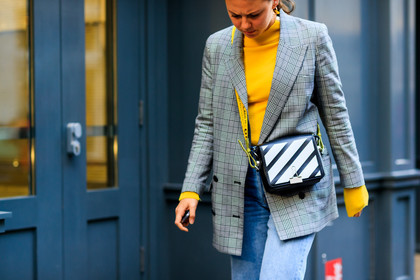 atmosphere details, black and white bag, blazer, blue denim, checked jacket, denim pants, detail, fashion week, frenchystyle, FW, graphic bag, graphic jacket, grey jacket, horizontal, jeans, jonathan paciullo, leather bag, LFW, LONDON, off white, plaid, printed bag, printed jacket, SPRING SUMMER 2018, SS 18, street style, striped bag, trousers, yellow sweater