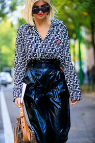 black pants, brown bag, fendi, graphic bag, graphic shirt, high waist, leather bag, leather pants, monogram, printed bag, printed shirt, sunglasses, trousers, xenia adonts, street style, jonathan paciullo, FW, frenchystyle, fashion week, MFW, MILAN, SPRING SUMMER 2019, SS 19, vertical, atmosphere details, detail