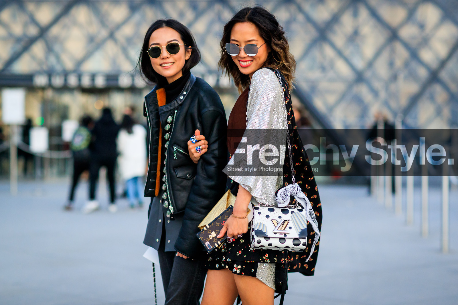 atmosphere details, AUTUMN WINTER 2017-2018, AW 17-18, black and white bag, black denim, black jacket, black perfecto, blue denim, camera, denim pants, detail, FALL WINTER 2017-2018, fashion week, floral, flower, frenchystyle, FW, FW 17-18, horizontal, jeans, jonathan paciullo, leather bag, leather jacket, leather perfecto, louis vuitton, PARIS, PFW, polka dot, printed dress, street style, sunglasses, trousers, vanessa hong, yoyo cao