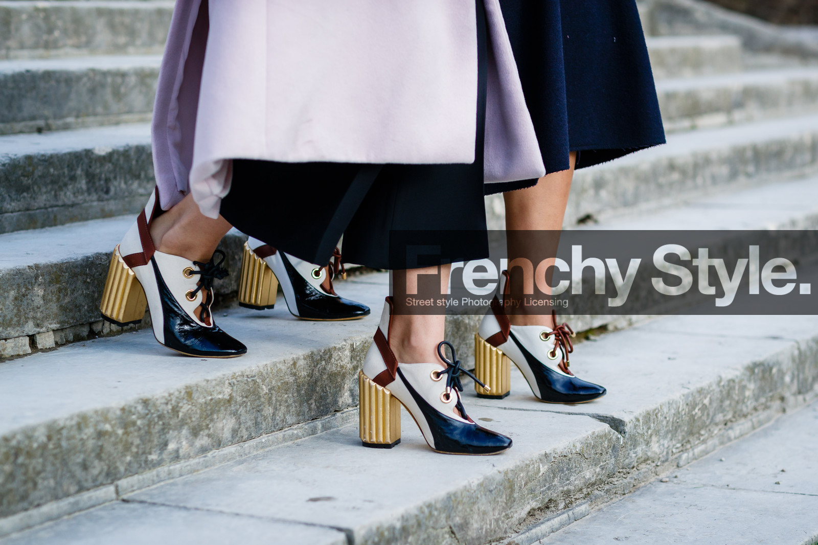 christian dior, golden heel, graphic shoes, high heels, leather shoes, fashion week, frenchystyle, FW, jonathan paciullo, street style, PFW, PARIS, SPRING SUMMER 2017, SS 17, HAUTE COUTURE, atmosphere details, detail, horizontal