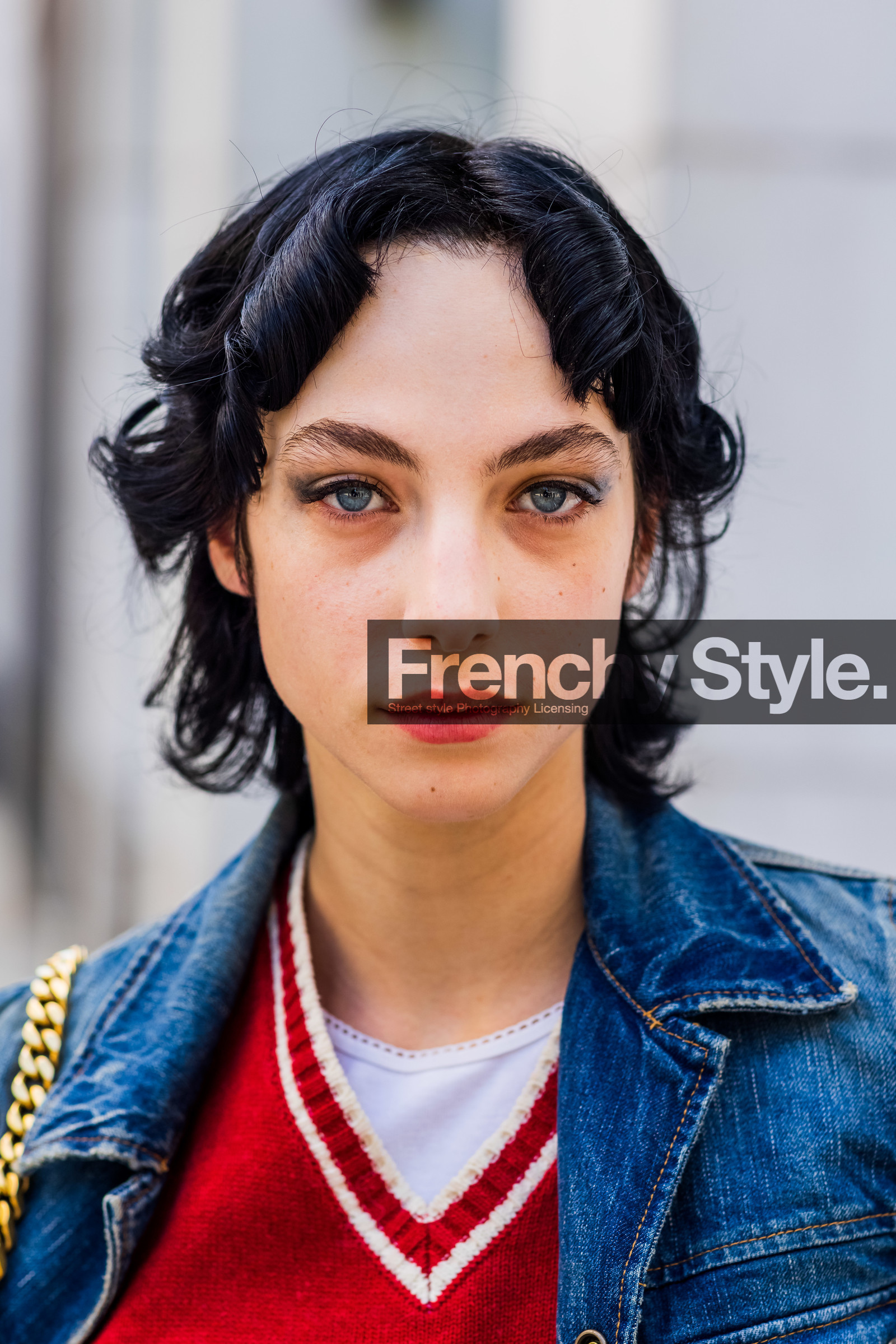 makeup, beauty, fashion week, frenchystyle, FW, jonathan paciullo, street style, SPRING SUMMER 2022, SS 22, LFW, LONDON, vertical, atmosphere details, detail, model