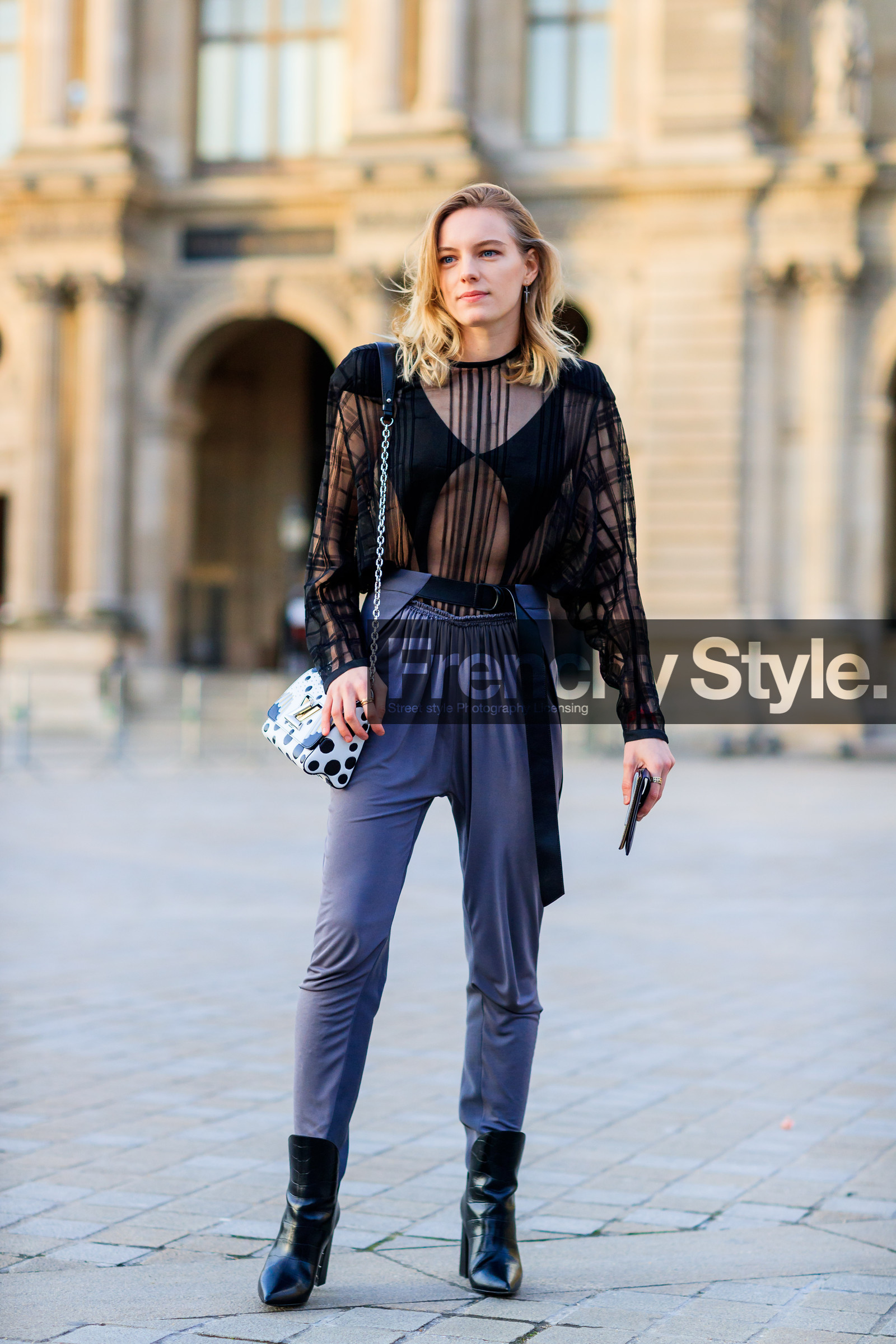 AUTUMN WINTER 2017-2018, AW 17-18, black and white bag, black shoes, black top, erika linder, FALL WINTER 2017-2018, fashion week, frenchystyle, full length, FW, FW 17-18, grey pants, high heels, jonathan paciullo, lace top, leather bag, leather shoes, louis vuitton, model, PARIS, PFW, polka dot, printed bag, see through, street style, sweatpants, trousers, vertical