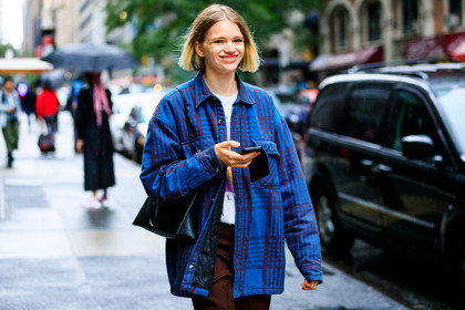 black bag, blue shirt, checked, graphic jacket, leather bag, model, plaid, printed jacket, street style, jonathan paciullo, FW, frenchystyle, fashion week, NYFW, NEW YORK, SPRING SUMMER 2019, SS 19, atmosphere details, horizontal, detail