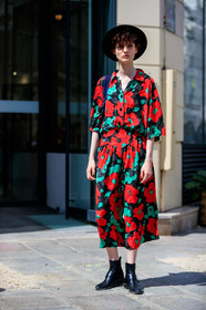 black hat, black shoes, floral, flowers, graphic dress, leather shoes, printed dress, red dress, PFW, fashion week, frenchystyle, FW, jonathan paciullo, street style, PARIS, vertical, full length, model, AUTUMN WINTER 2018-2019, FALL WINTER 2018-2019, FW 18-19