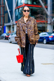 AUTUMN WINTER 2017-2018, AW 17-18, black pants, brown jacket, brown shoes, FALL WINTER 2017-2018, fashion week, frenchystyle, full length, FW, FW 17-18, high heels, jonathan paciullo, leather bag, leather shoes, leopard, leopard print, LFW, LONDON, printed jacket, red bag, street style, sunglasses, trousers, vertical, zip