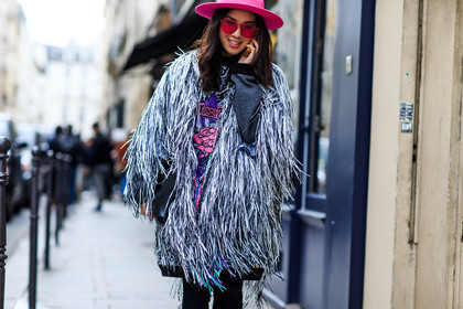 atmosphere details, AUTUMN WINTER 2016-2017, AW 16-17, black denim, denim pants, detail, FALL WINTER 2016-2017, fashion week, feathers, frenchystyle, fun sunglasses, fur coat, fur jacket, FW, FW 16-17, grey coat, grey fur, grey jacket, horizontal, jeans, jonathan paciullo, PARIS, PFW, pink hat, street style, trousers