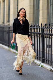 dangling earrings, pearl earrings, pearl necklace, golden earrings, big necklace, big earrings, black shirt, silk shirt, low necked shirt, wrap skirt, nude skirt, asymetrical skirt, long skirt, floral embroidered skirt, scarf skirt, fashion week, frenchystyle, FW, jonathan paciullo, street style, PFW, PARIS, AUTUMN WINTER 2021-2022, FALL WINTER 2021-2022, FW 21-22, vertical, full length