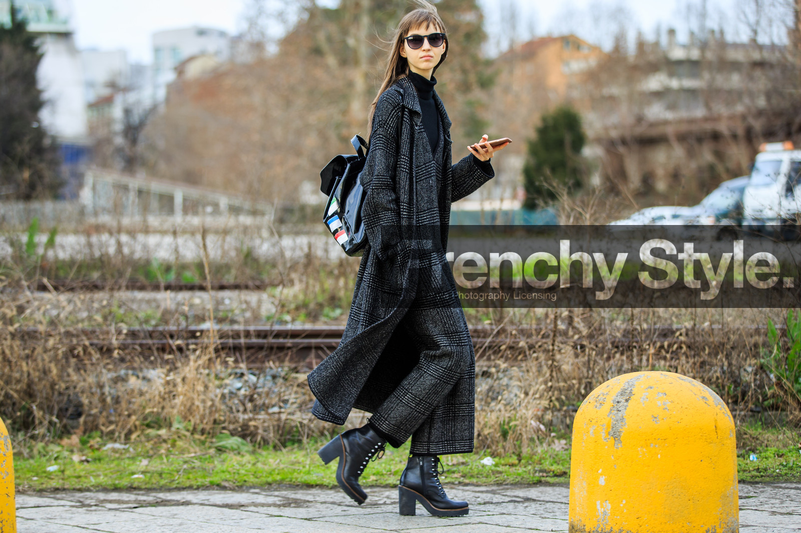 atmosphere details, AUTUMN WINTER 2016-2017, AW 16-17, black bag, black boots, check jumpsuit, checked coat, FALL WINTER 2016-2017, fashion week, frenchystyle, full length, FW, FW 16-17, graphic coat, graphic jumpsuit, grey coat, grey jumpsuit, horizontal, iphone, jonathan paciullo, lace up shoes, leather backpack, leather boots, LFW, LONDON, long coat, MENSWEAR, model, plaid jumpsuit, printed coat, printed jumpsuit, street style, striped coat, striped jumpsuit, stripes, sunglasses, tone on tone, total look grey, varnished leather