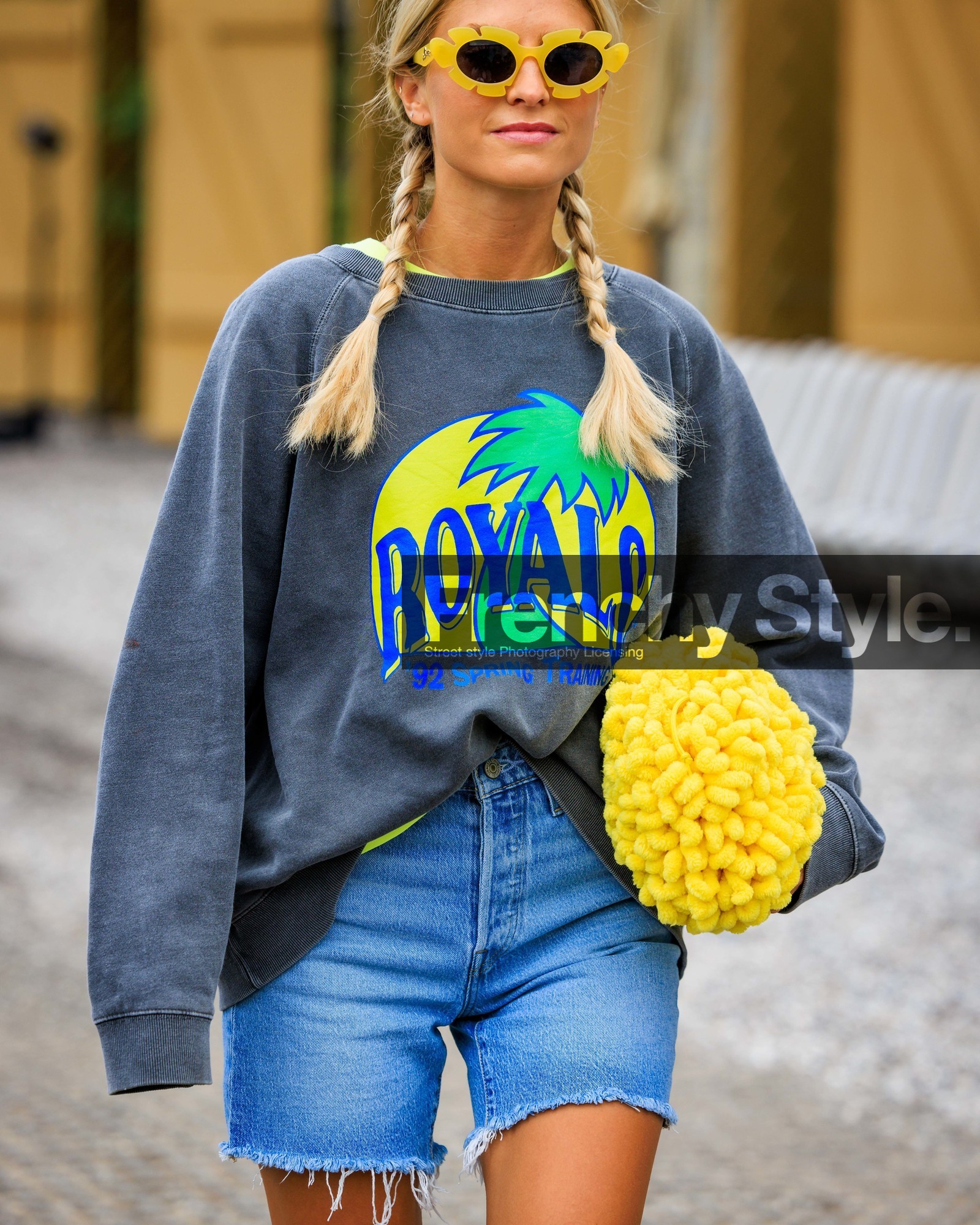 fashion week, frenchystyle, FW, jonathan paciullo, street style, COPENHAGEN, CPHFW, SPRING SUMMER 2024, SS 24, vertical, atmosphere details, detail