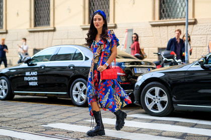 tamara kalinic, floral printed dress, blue dress, yellow dress, red dress, short sleeves dress, low necked dress, ruffle dress, black leather boots, laced boots, high boots, fashion week, frenchystyle, FW, jonathan paciullo, street style, MFW, MILAN, SPRING SUMMER 2020, SS 20