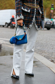 jen wonders, chanel bag, chanel jacket, blue leather bag, quilted bag, hand bag, round shape bag, mini bag, white leather pants, animal skin pants, brown jacket, checked jacket, tweed jacket, woolen jacket, embroidered jacket, chain strap bag, chanel total look, PARIS, PFW, SPRING SUMMER 2020, SS 20, fashion week, frenchystyle, FW, jonathan paciullo, street style, vertical, atmosphere details, detail
