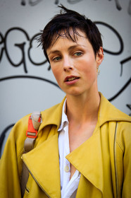 yellow leather jacket, yellow leather perfecto, yellow jacket, yellow perfecto, close up detail, make up details, short hair, edie campbell, fashion week, frenchystyle, FW, jonathan paciullo, street style, MFW, MILAN, SPRING SUMMER 2021, SS 21, vertical, detail, model