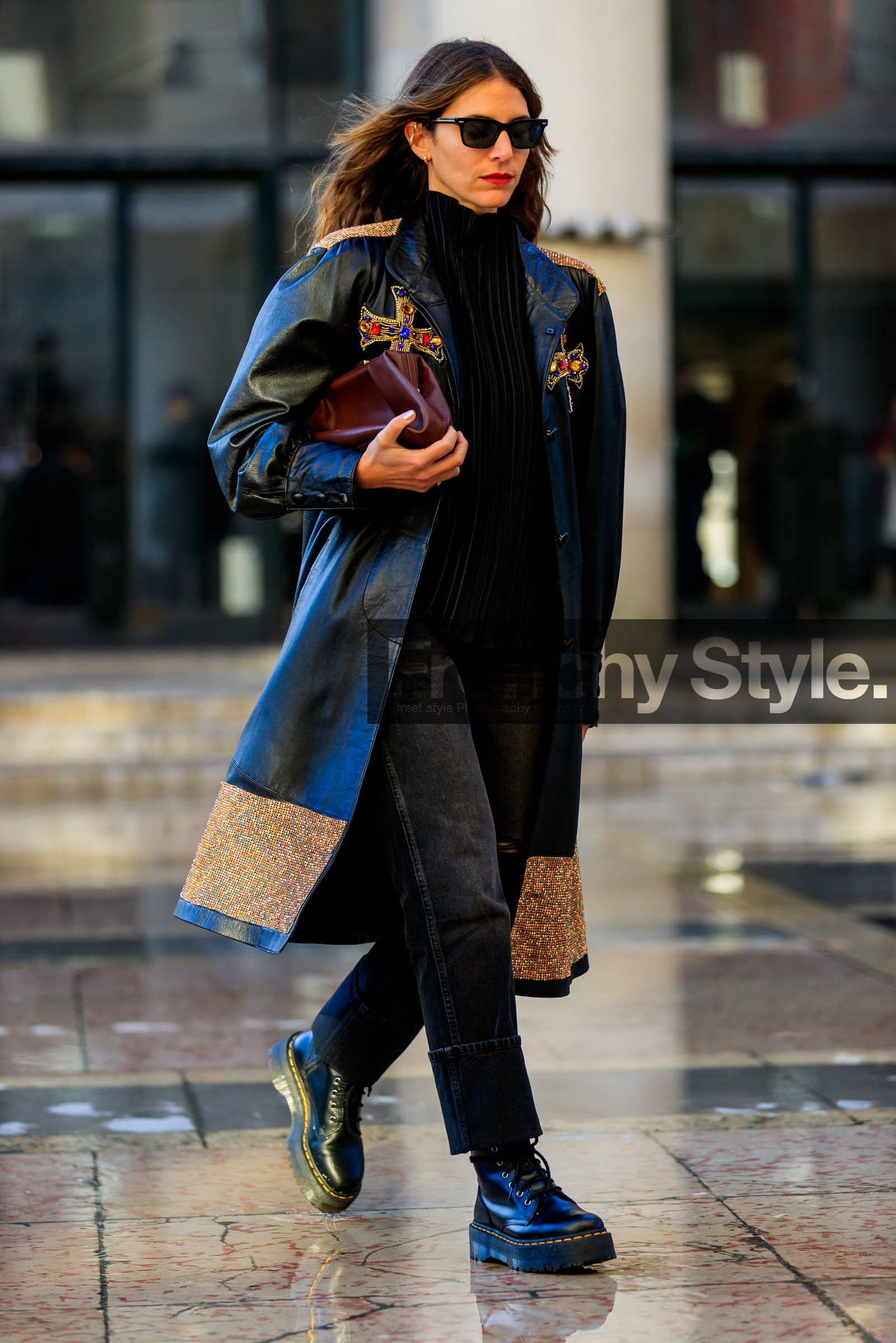 jen wonders, red lipstick, black sunglasses, black blouse, black leather coat, black jeans, black leather boots, pleated blouse, high collar blouse, pearl embroidered coat, strassed coat, metalic coat, golden coat, cross embroidered coat, burgundy leather clutch, doc marteens shoes, flat boots, laced boots, fashion week, frenchystyle, FW, jonathan paciullo, street style, PFW, PARIS, vertical, full length