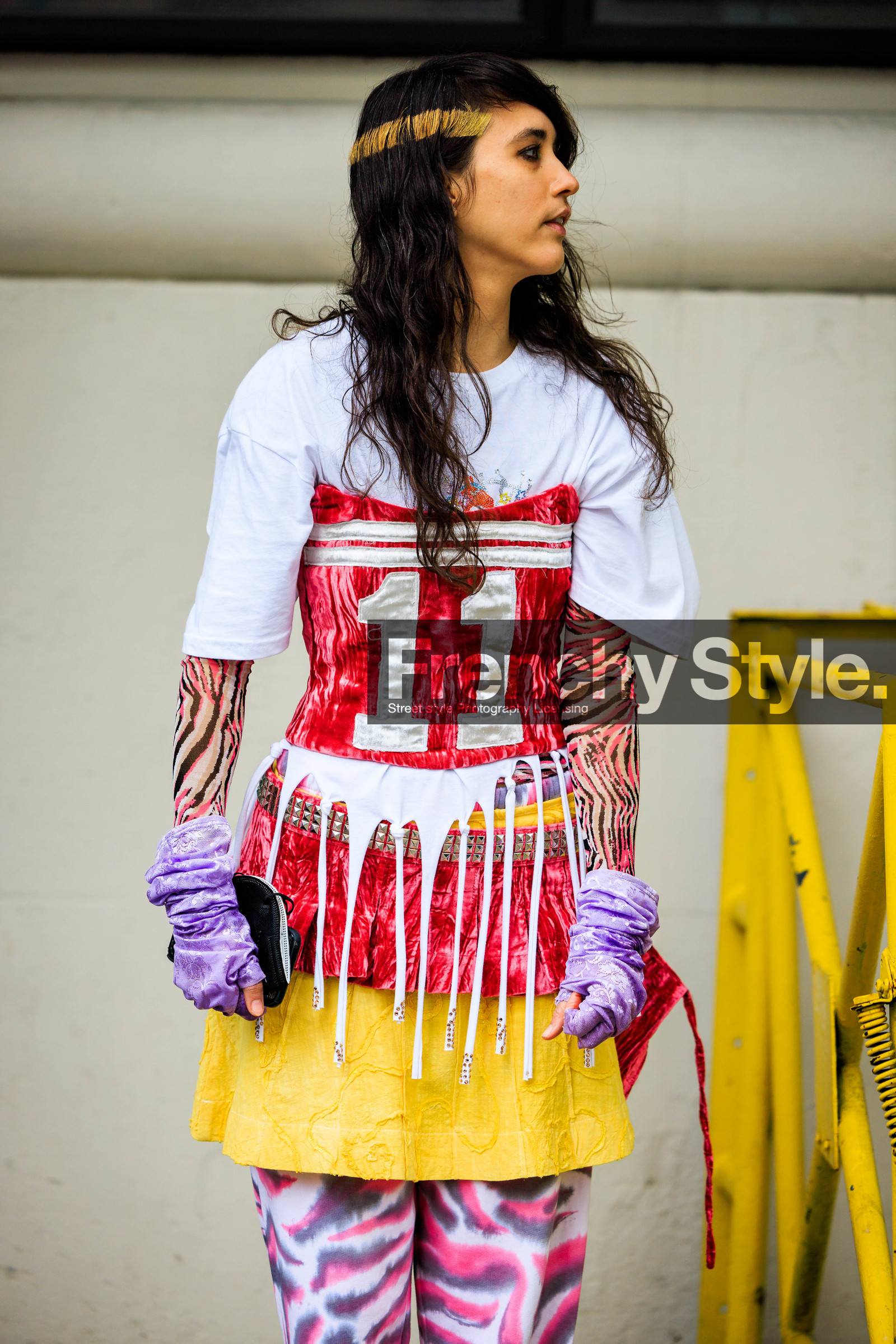punk look, multicolor look, purple gloves, red tanktop, white tshirt, tie dye pants, multicolor pants, multicolor second skin, yellow skirt, mini skirt, detals, closeup, dye haire, stud belt, street style, jonathan paciullo, FW, frenchystyle, fashion week, NYFW, NEW YORK, AUTUMN WINTER 2022-2023, FALL WINTER 2022_2023, FW 22-23, vertical, atmosphere details