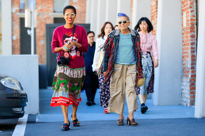 atmosphere details, beige pants, blue shoes, brown shoes, dyed hair, embroidered jacket, embroidered sweater, fashion week, floral, flowers, frenchystyle, fringes, full length, FW, graphic jacket, graphic skirt, graphic top, gucci, high heels, horizontal, jonathan paciullo, leather jacket, leather perfecto, leather shoes, MFW, MILAN, printed jacket, printed skirt, printed sweater, printed top, red sweater, SPRING SUMMER 2018, SS 18, street style, striped top, sunglasses, tamu mcpherson, trousers