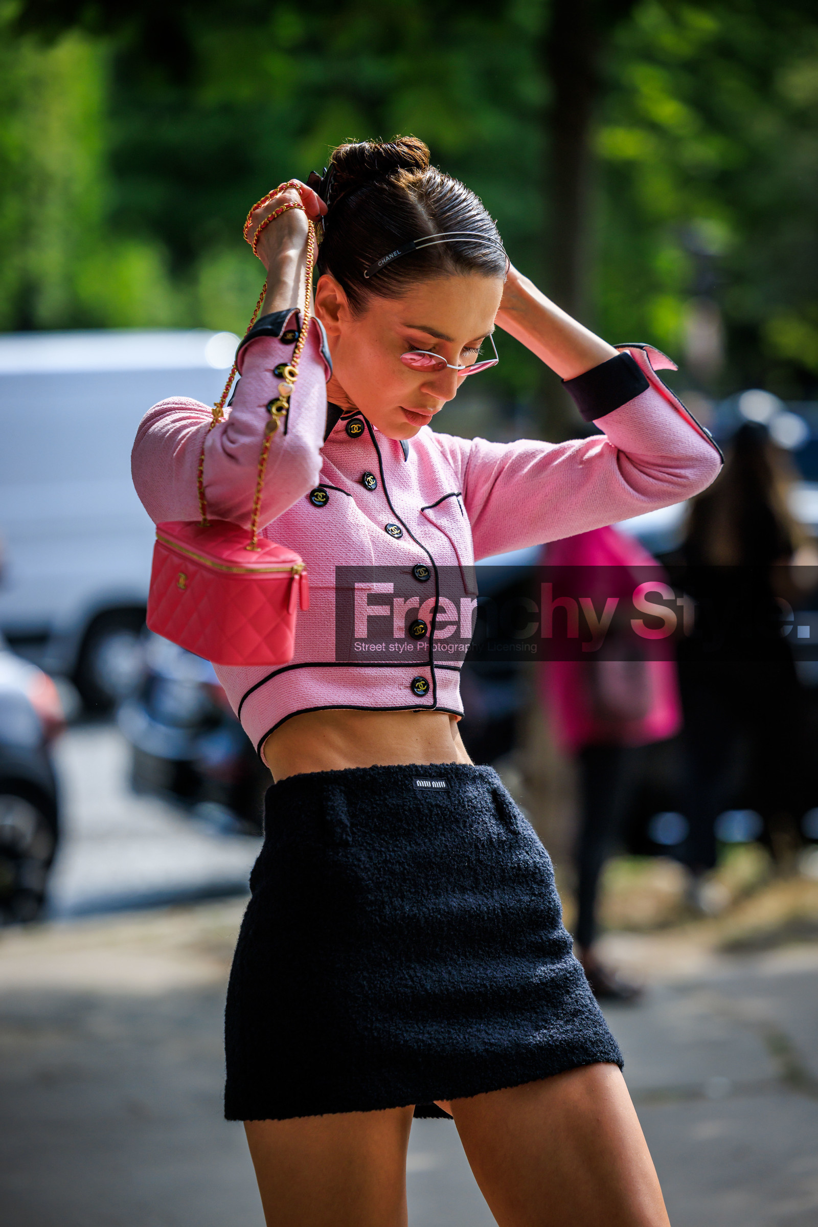 fashion week, frenchystyle, FW, jonathan paciullo, street style, PFW, PARIS, FW 23-24, FALL WINTER 2023-2024, AUTUMN WINTER 2023-2024, HAUTE COUTURE, vertical, atmosphere details, detail