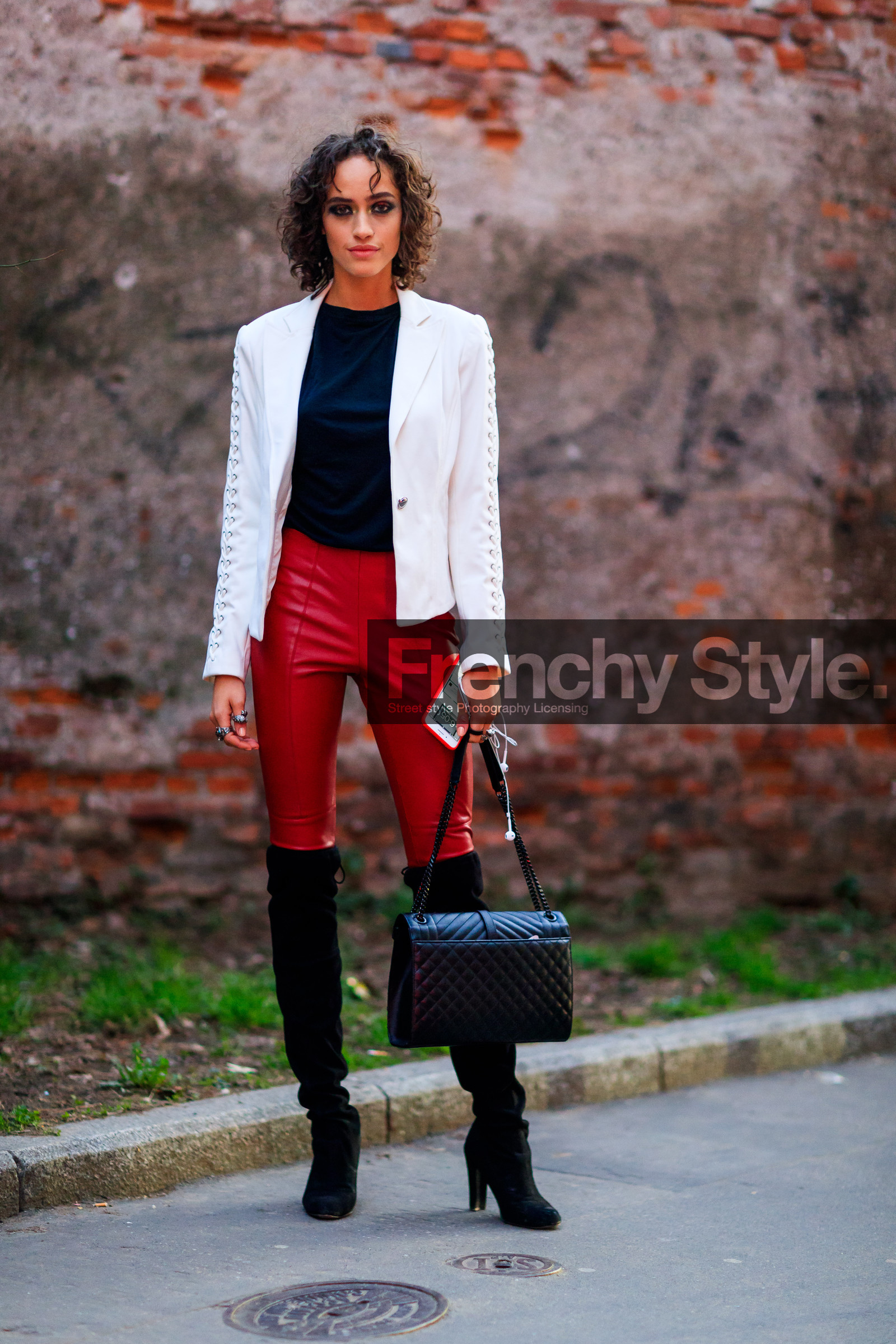 AUTUMN WINTER 2017-2018, AW 17-18, black bag, black shoes, black t shirt, blazer, eyeliner, eyeshadow, FALL WINTER 2017-2018, fashion week, frenchystyle, full length, FW, FW 17-18, gucci, high boots, high heels, jonathan paciullo, leather bag, leather pants, leather shoes, MFW, MILAN, model, red pants, street style, trousers, vertical, white jacket