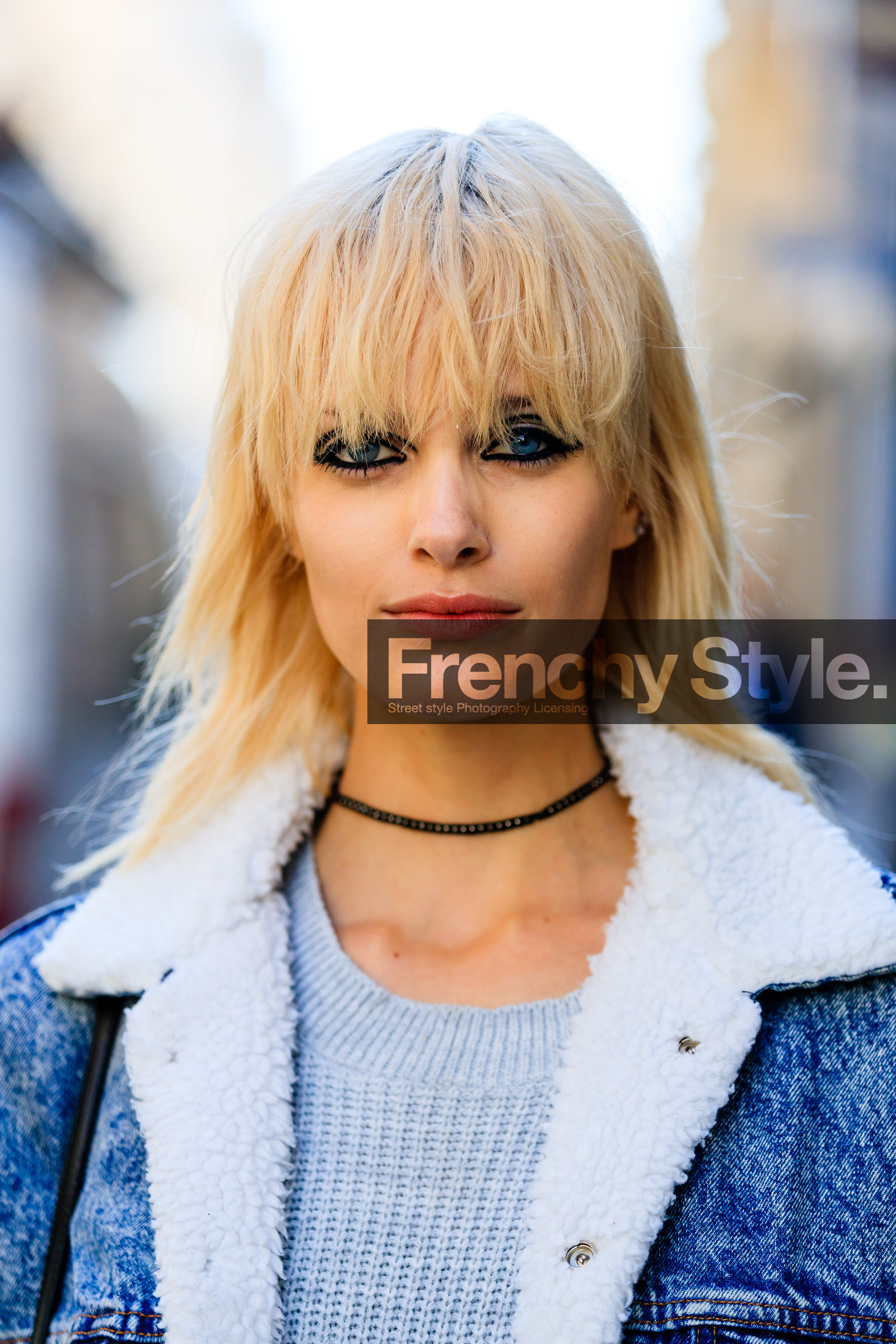 blue denim, choker, denim jacket, detail, eyeliner, fashion week, frenchystyle, FW, grey sweater, jonathan paciullo, model, necklace, PARIS, PFW, portrait, SPRING SUMMER 2017, SS 17, street style, vertical