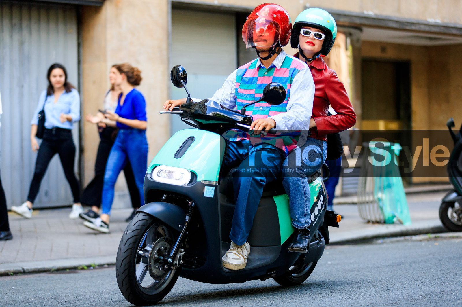 street style, jonathan paciullo, FW, frenchystyle, fashion week, PFW, PARIS, SPRING SUMMER 2019, SS 19, horizontal, atmosphere details, full length