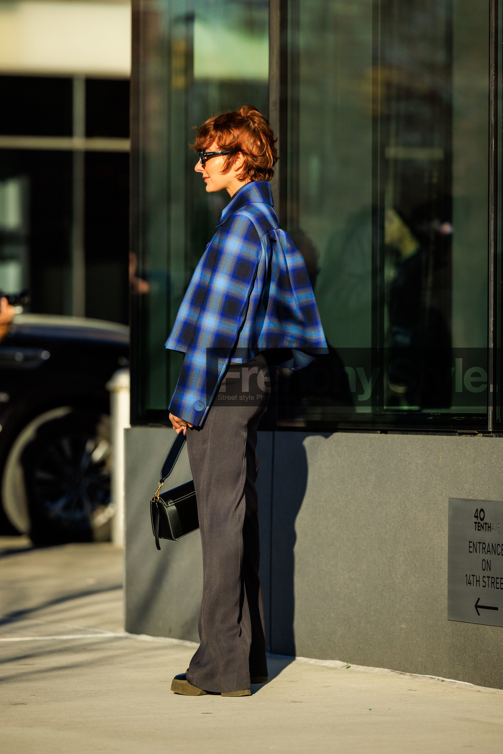 black pants, moon boots, black boots, chunky boots, cropped jacket, plaid jacket, puffy blue jacket, black sunglasses, pencil handbag, black handbag, short hair, alyssa coscarelli, street style, jonathan paciullo, FW, frenchystyle, fashion week, NYFW, NEW YORK, AUTUMN WINTER 2022-2023, FALL WINTER 2022_2023, FW 22-23, vertical, full length