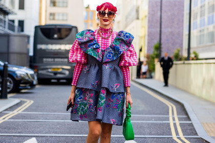 Eve Lily, print, flower dress, flowered dress, plaid shirt, ruffles, handbag, green, pink, sunglasses, earrings, necklace, fashion week, frenchystyle, FW, jonathan paciullo, street style, SPRING SUMMER 2022, SS 22, LFW, LONDON, horizontal, atmosphere details, detail
