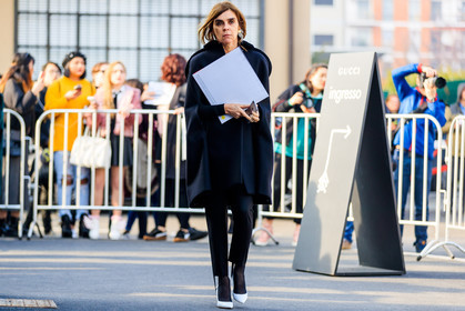 atmosphere details, AUTUMN WINTER 2017-2018, AW 17-18, black jacket, black pants, carine roitfeld, earrings, FALL WINTER 2017-2018, fashion week, frenchystyle, full length, FW, FW 17-18, high heels, horizontal, jonathan paciullo, leather shoes, MFW, MILAN, street style, trousers, white shoes