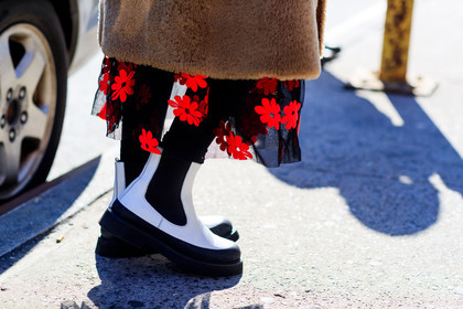 beige jacket, black skirt, camel coat, céline, embroidered skirt, floral, flowers, Fur coat, graphic skirt, leather shoes, printed skirt, shearling, white boots, street style, jonathan paciullo, FW, frenchystyle, fashion week, NYFW, NEW YORK, AUTUMN WINTER 2018-2019, AW 18-19, FALL WINTER 2018-2019, FW 18-19, atmosphere details, horizontal, detail, Lucy Chadwick