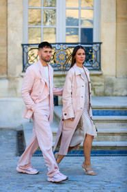 alice & j.s, christian dior, dior homme, embroidered bag, fishnet, graphic bag, graphic dress, leather bag, leather shoes, multicolor bag, pink coat, pink dress, pink jacket, pink pants, pink shoes, pink suit, printed bag, printed dress, saddle bag, trousers, white shoes, fashion week, frenchystyle, FW, jonathan paciullo, street style, PFW, PARIS, AUTUMN WINTER 2019-2020, AW 19-20, FALL WINTER 2019-2020, FW 19-20, vertical, full length