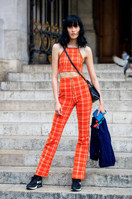 black bag, black shoes, black sneakers, checked, checked pants, checked top, graphic pants, high waist, leather bag, leather shoes, nike, orange pants, orange top, plaid, printed pants, trousers, zip, fashion week, frenchystyle, FW, jonathan paciullo, street style, PFW, PARIS, vertical, full length, model, AUTUMN WINTER 2018-2019, FALL WINTER 2018-2019, FW 18-19