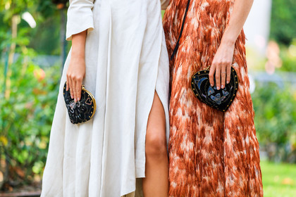 atmosphere details, black bag, brown dress, christian dior, detail, embroidered dress, emily ratajkowski, fashion week, feathers, frenchystyle, FW, graphic bag, graphic dress, horizontal, jonathan paciullo, leather bag, long hair, natalia vodianova, PARIS, PFW, printed bag, printed dress, SPRING SUMMER 2018, SS 18, street style, studs, white dress