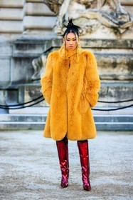 furry coat, yellow coat, red boots, metallic boots, highknee boots, golden earrings, schiaparelli, fashion week, frenchystyle, FW, jonathan paciullo, street style, PARIS, PFW, SPRING SUMMER 2022, SS 22, full length, vertical, jaime xie