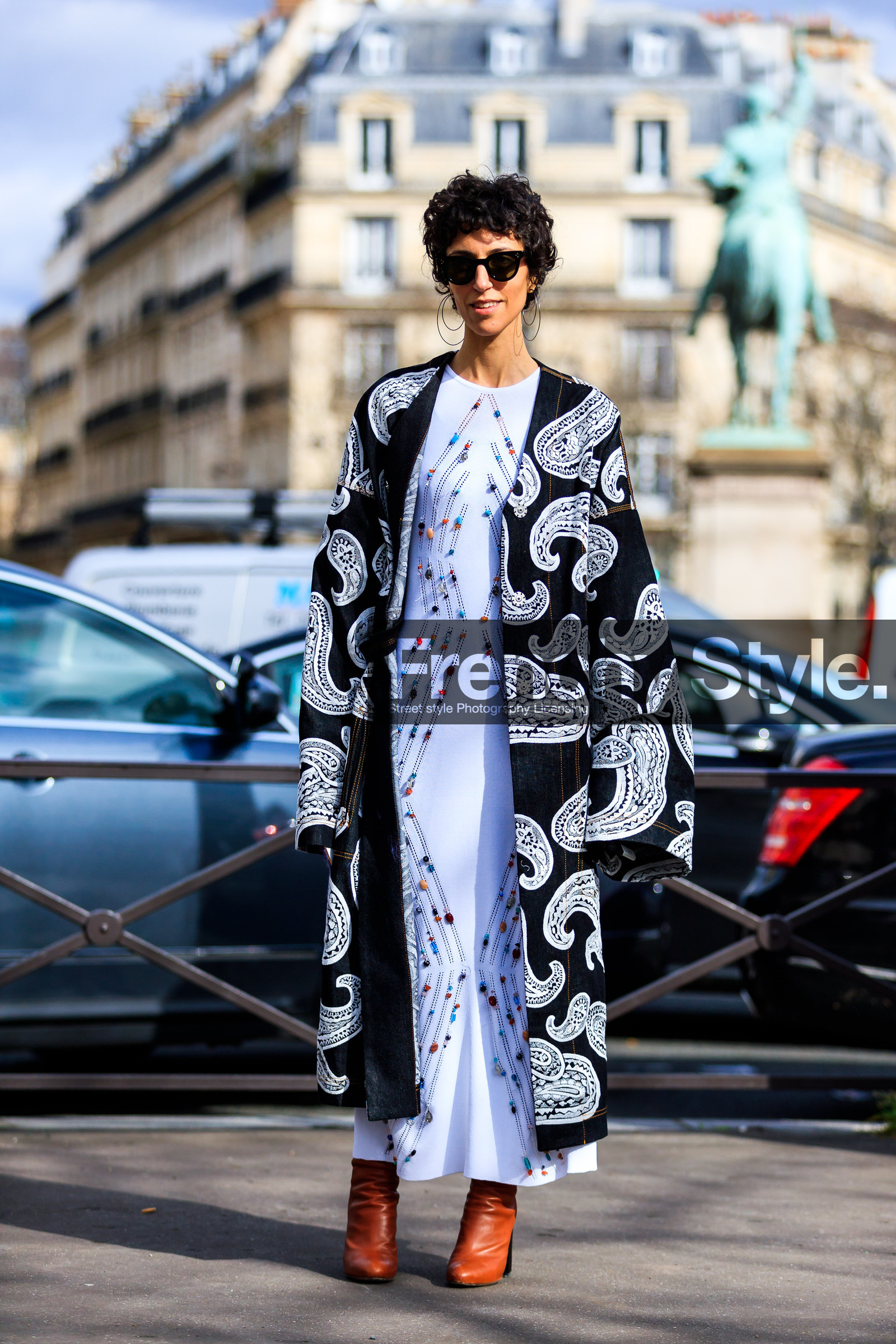 AUTUMN WINTER 2017-2018, AW 17-18, black coat, brown boots, embroidered dress, FALL WINTER 2017-2018, fashion week, frenchystyle, full length, FW, FW 17-18, graphic coat, graphic jacket, high heels, jonathan paciullo, leather shoes, PARIS, PFW, printed coat, printed jacket, street style, sunglasses, vertical, white dress, yasmin sewell