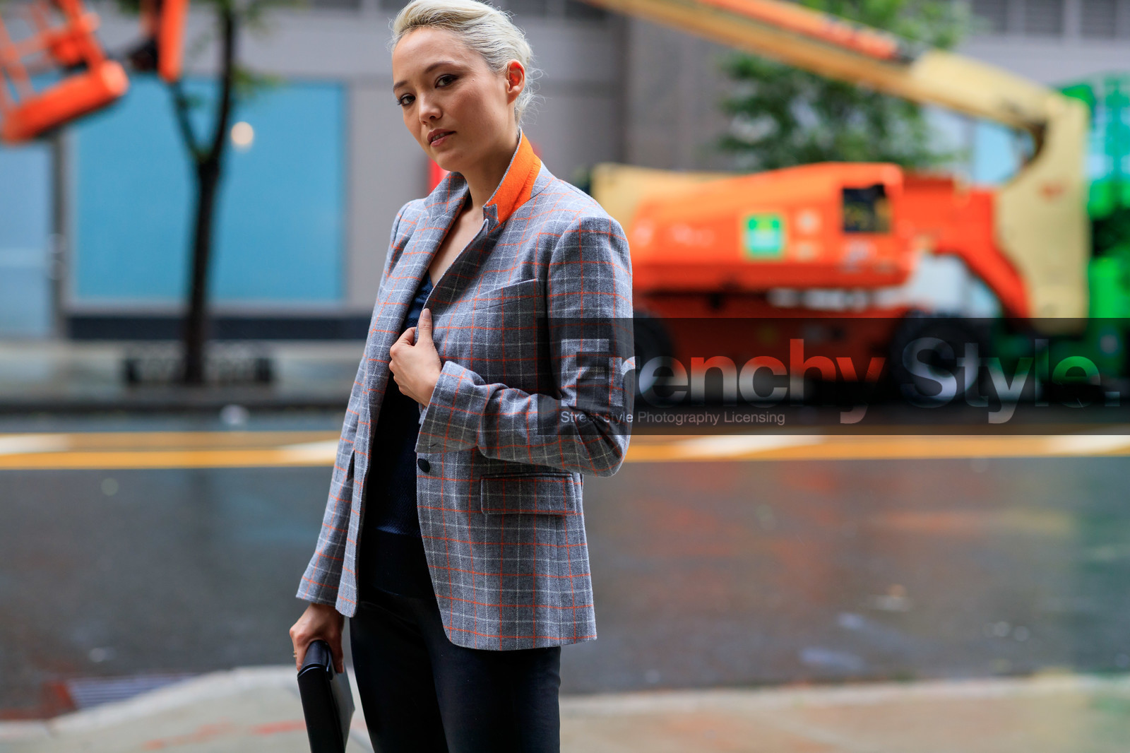 black pants, blazer, checked, graphic jacket, grey jacket, leather bag, leather pants, plaid, printed jacket, trousers, fashion week, frenchystyle, FW, jonathan paciullo, street style, NEW YORK, NYFW, SPRING SUMMER 2020, SS 20, horizontal, atmosphere details, detail