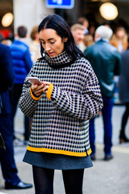 atmosphere details, checked sweater, detail, fashion week, frenchystyle, FW, graphic sweater, grey skirt, jonathan paciullo, LFW, LONDON, plaid, printed sweater, SPRING SUMMER 2018, SS 18, street style, tights, vertical