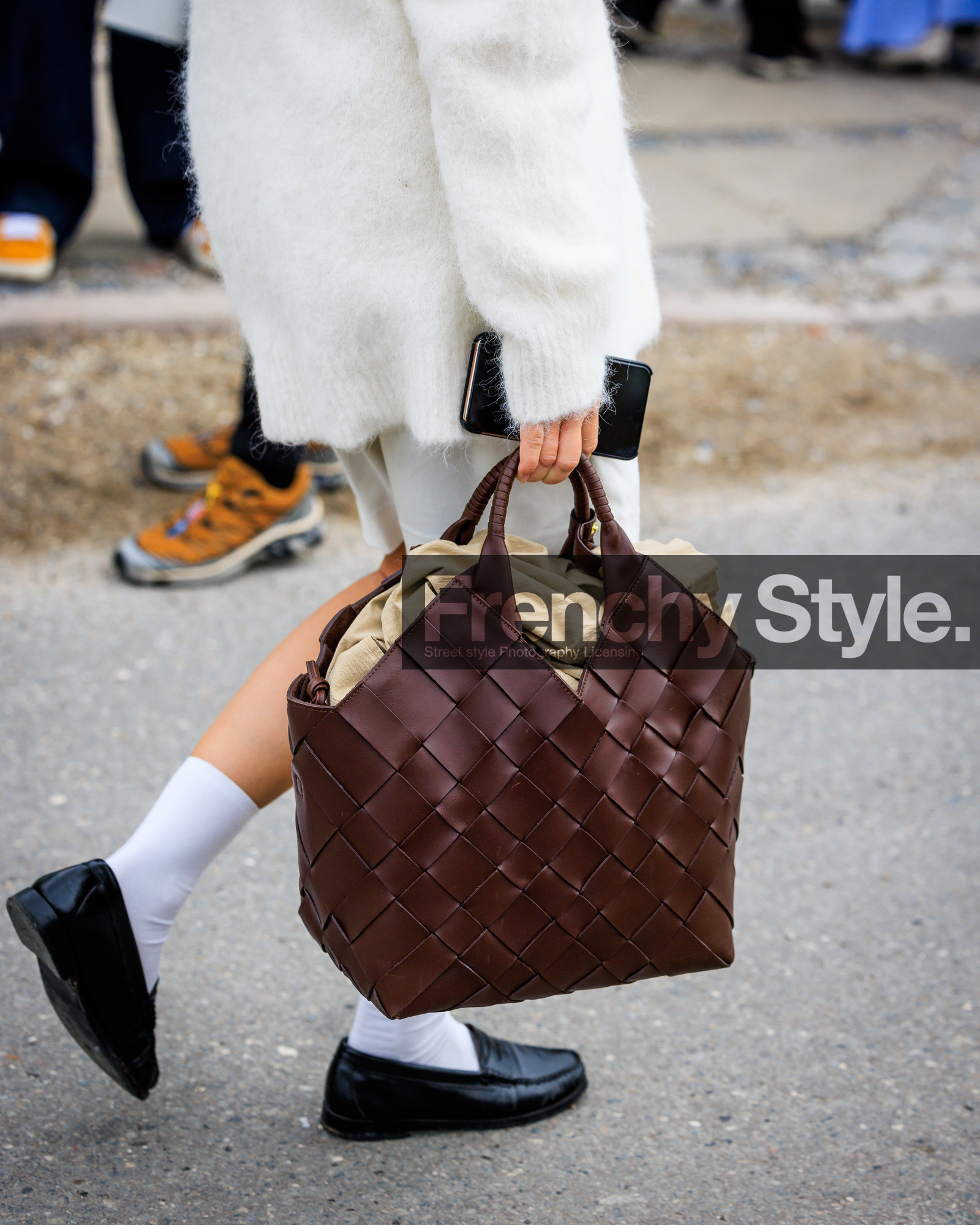 fashion week, frenchystyle, FW, jonathan paciullo, street style, COPENHAGEN, CPHFW, SPRING SUMMER 2024, SS 24, vertical, atmosphere details, detail