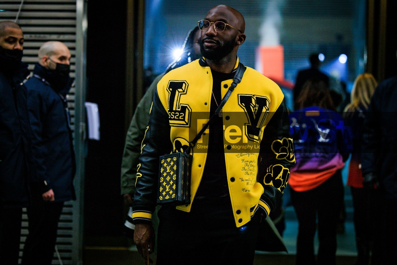 menswear, fashion week, frenchystyle, FW, jonathan paciullo, street style, PFW, PARIS, FALL WINTER 2022-2023, AUTUMN WINTER 2022-2023, FW 22-23, atmosphere details, detail, horizontal