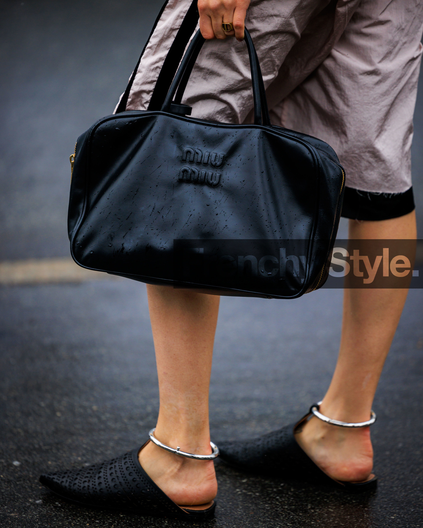 fashion week, frenchystyle, FW, jonathan paciullo, street style, COPENHAGEN, CPHFW, SPRING SUMMER 2024, SS 24, vertical, atmosphere details, detail