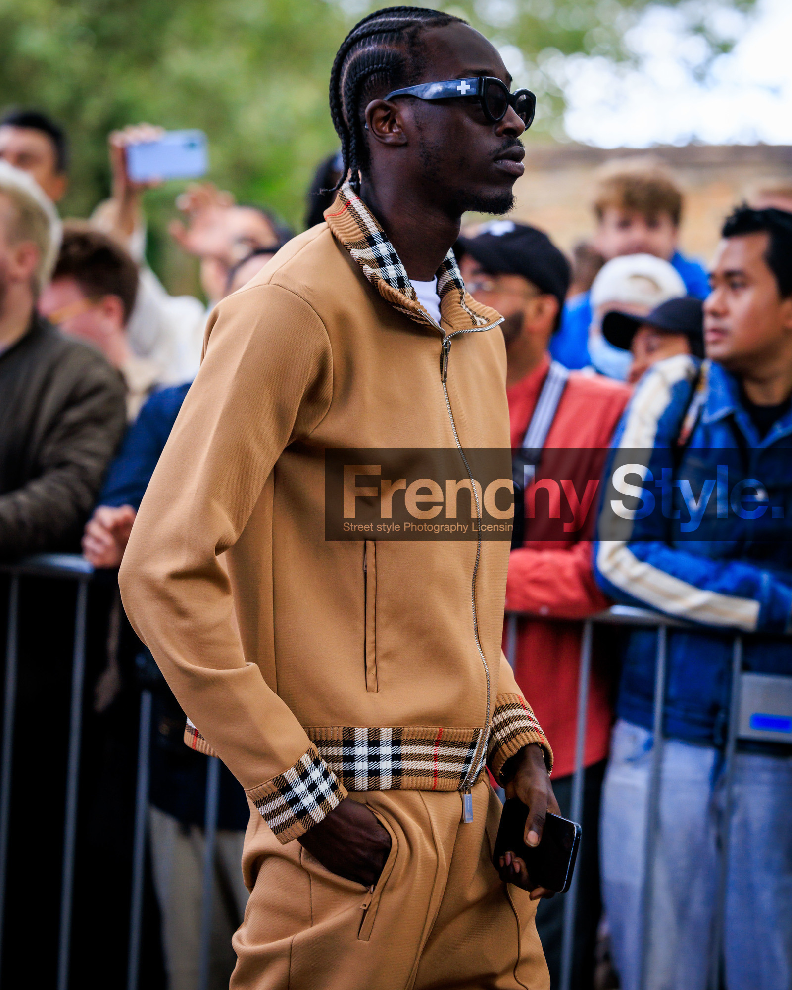 fashion week, frenchystyle, FW, jonathan paciullo, street style, LFW, LONDON, atmosphere details, detail, SPRING SUMMER 2024, SS 24