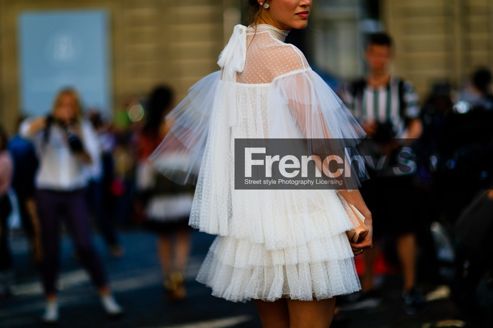 atmosphere details, AUTUMN WINTER 2016-2017, AW 16-17, back detail, bow, bun, detail, FALL WINTER 2016-2017, fashion week, frenchystyle, FW, FW 16-17, HAUTE COUTURE, horizontal, jonathan paciullo, MENSWEAR, PARIS, PFW, pleated dress, polka dot, see through, street style, tulle, valentino, white dress