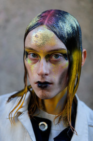 model, strassed make up, make up, make up details, glitter face, glitter hair, close up detail, multicolor make up, black lipstick, fashion week, frenchystyle, FW, jonathan paciullo, street style, MFW, MILAN, AUTUMN WINTER 2020-2021, FALL WINTER 2020-2021, FW 20-21, vertical, atmosphere details, detail, portrait