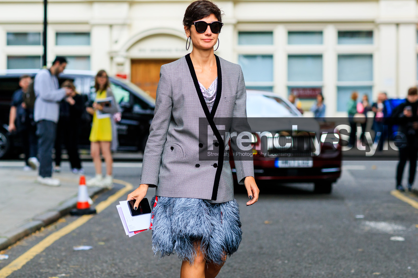 atmosphere details, blazer, detail, fashion week, feathers, frenchystyle, FW, grey jacket, grey skirt, horizontal, jonathan paciullo, LFW, LONDON, SPRING SUMMER 2018, SS 18, street style