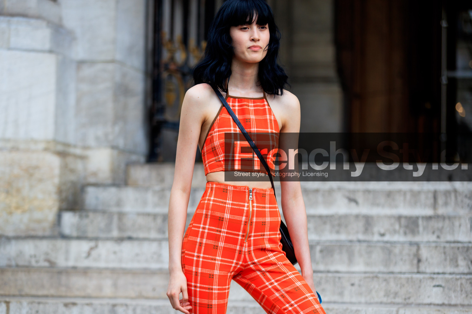 black bag, checked, checked pants, checked top, graphic pants, high waist, leather bag, orange pants, orange top, plaid, printed pants, trousers, zip, fashion week, frenchystyle, FW, jonathan paciullo, street style, PFW, PARIS, atmosphere details, horizontal, detail, model, AUTUMN WINTER 2018-2019, FALL WINTER 2018-2019, FW 18-19