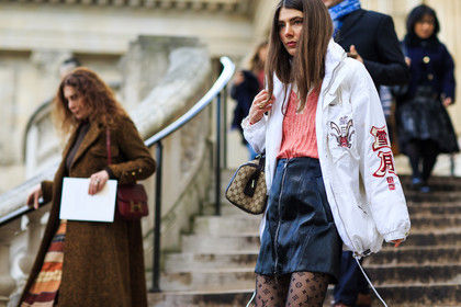atmosphere details, AUTUMN WINTER 2016-2017, AW 16-17, beige bag, black skirt, detail, embroidered jacket, FALL WINTER 2016-2017, fashion week, frenchystyle, FW, FW 16-17, geometric, graphic bag, gucci, horizontal, jonathan paciullo, leather skirt, louis vuitton, monogram, PARIS, parka, PFW, pink sweater, pink top, printed bag, rain coat, raincoat, street style, striped bag, stripes, tights, ursina gysi, varnished leather, white jacket, zip