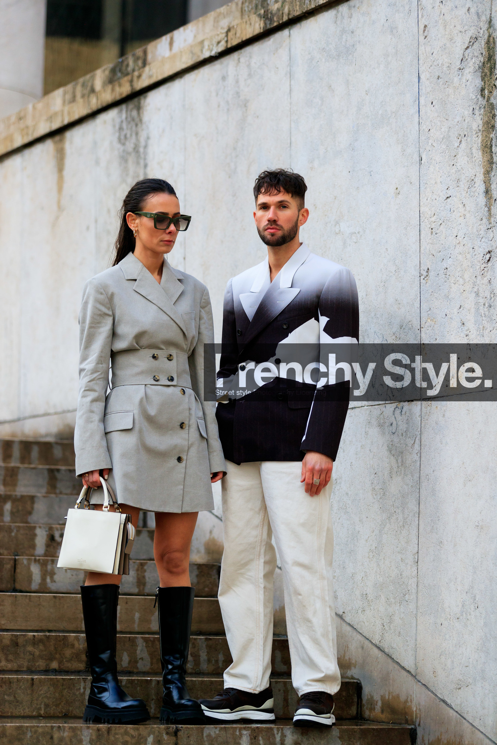 alice & j.s, alice barbier, JS roques, light beige dress, light beige jacket, jacket dress, belted dress, belted jacket, white leather bag, black leather boots, hand bag, flat boots, big sole boots, high boots, green sunglasses, butterfly sunglasses, golden earrings, hoop earrings, navy blue jacket, tie and dye jacket, white jacket, striped jacket, white jeans, margiela jacket, dark grey jacket, fashion week, frenchystyle, FW, jonathan paciullo, street style, PFW, PARIS, vertical, full length
