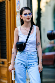 atmosphere details, black bag, blue denim, denim pants, detail, fanny pack, fashion week, frenchystyle, FW, jeans, jonathan paciullo, leather bag, MENSWEAR, PARIS, PFW, SPRING SUMMER 2018, SS 18, street style, sunglasses, tattoos, trousers, vertical, white tank top