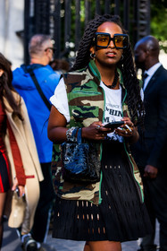 bag, black skirt, camo jacket, camouflage print, jacket, leather bag, mini bag, necklace, oversize sunglasses, printed jacket, printed t-shirt, skirt, sleveless jacket, sunglasses, t-shirt, white t-shirt, zipped jacket, street style, jonathan paciullo, FW, frenchystyle, fashion week, PFW, PARIS, SPRING SUMMER 2022, SS 22, vertical, atmosphere details