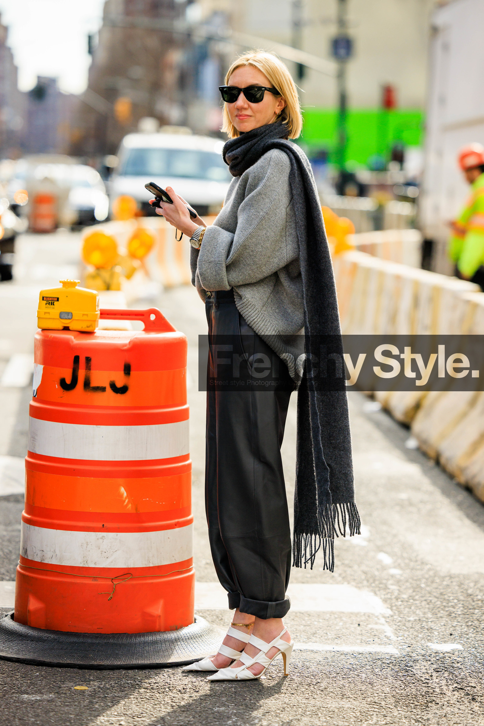 casual chic style, grey sweater, baggy black leather pants, white heeled sandals, black sunglasses, dark grey scarf, silver watch, lisa aiken, fashion week, frenchystyle, FW, jonathan paciullo, street style, NYFW, NEW YORK, AUTUMN WINTER 2022-2023, FALL WINTER 2022_2023, FW 22-23, vertical, full length