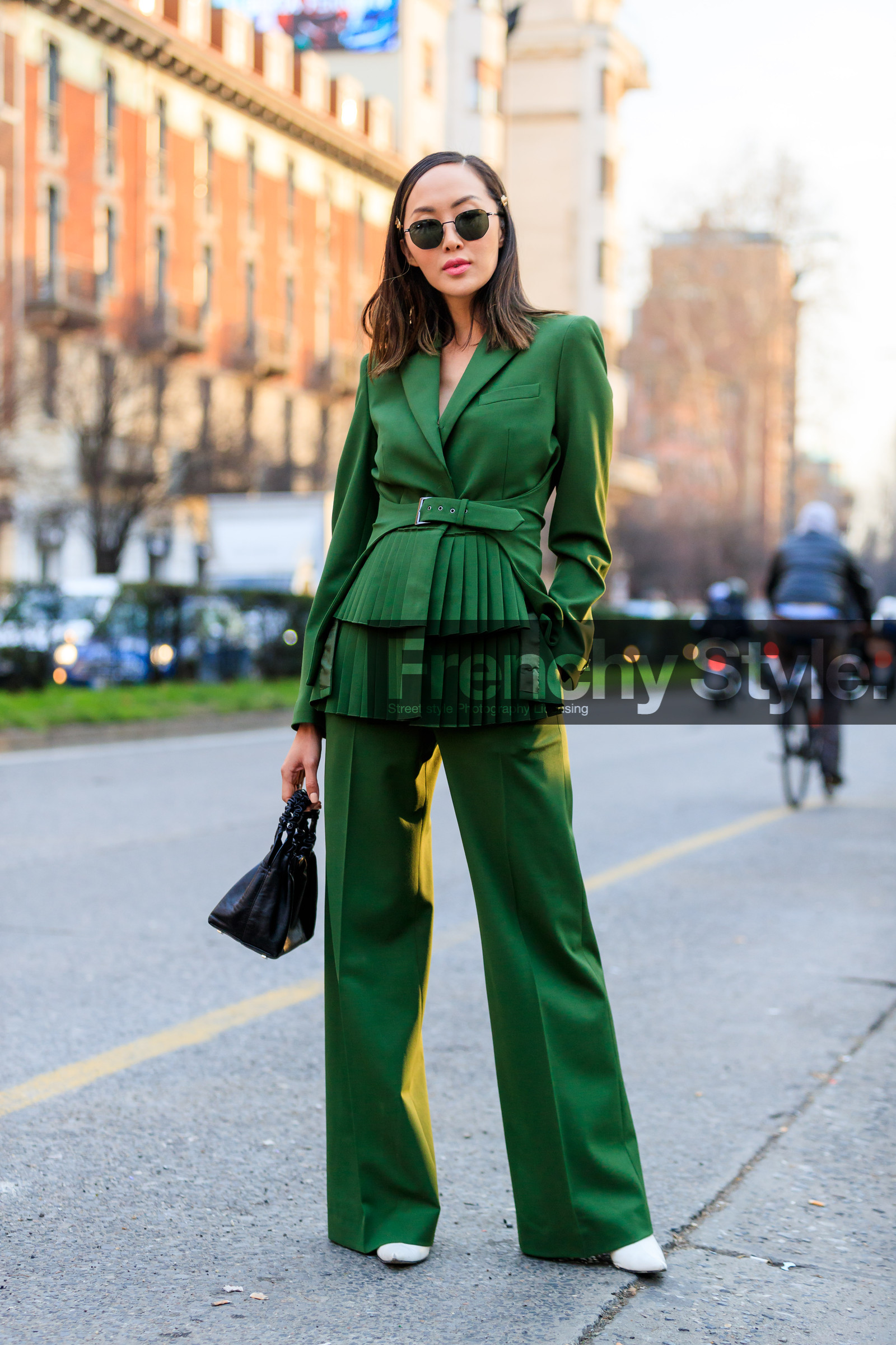 black bag, blazer, green jacket, green pants, green suit, leather bag, leather shoes, pleats, sunglasses, trousers, fashion week, frenchystyle, FW, jonathan paciullo, street style, MFW, MILAN, AUTUMN WINTER 2018-2019, FALL WINTER 2018-2019, FW 18-19, vertical, full length, Chriselle Lim