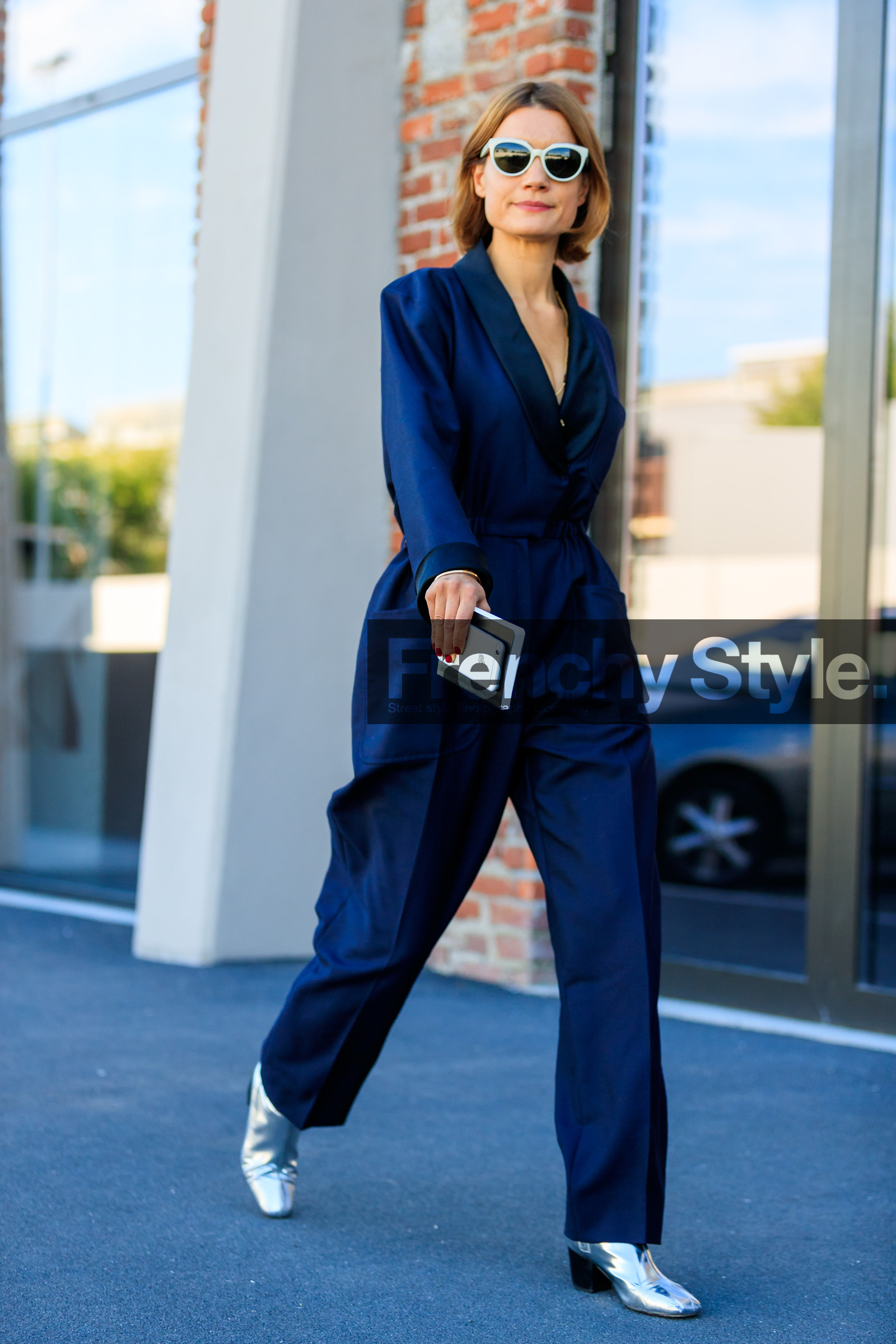 blue jumpsuit, fashion week, frenchystyle, full length, FW, jonathan paciullo, leather shoes, MFW, MILAN, silver shoes, SPRING SUMMER 2018, SS 18, street style, sunglasses, trousers, vertical