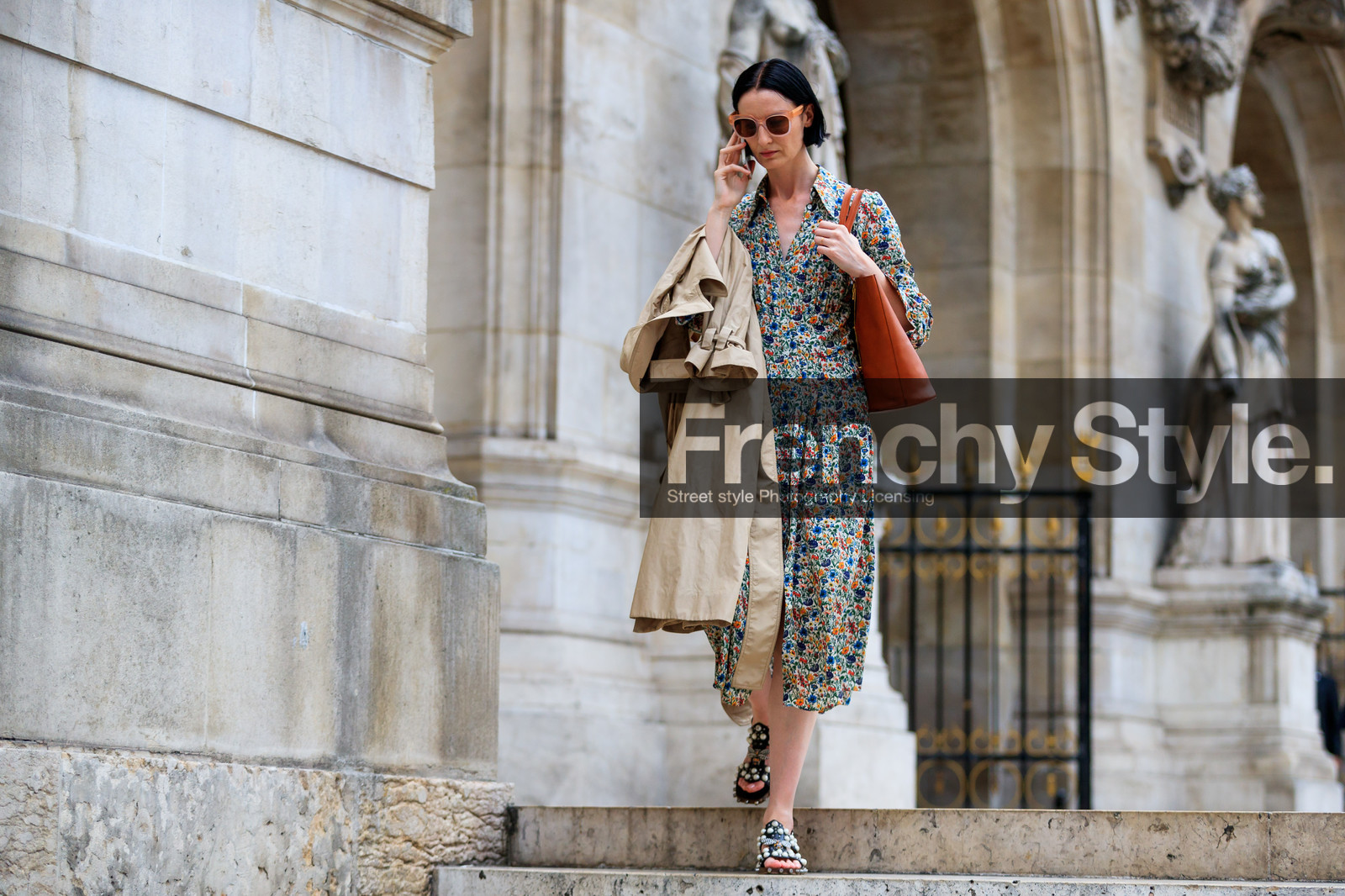 beige coat, brown bag, embroidered shoes, floral, flowers, graphic dress, leather bag, leather shoes, multicolor dress, pearls, printed dress, sunglasses, trench coat, fashion week, frenchystyle, FW, jonathan paciullo, street style, PFW, PARIS, atmosphere details, horizontal, full length, model, AUTUMN WINTER 2018-2019, FALL WINTER 2018-2019, FW 18-19
